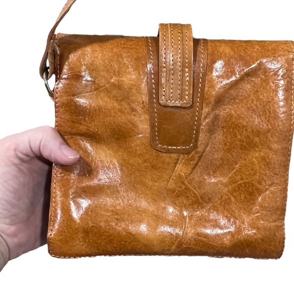 Vintage Cognac Crossbody Purse - Picture 6 of 12